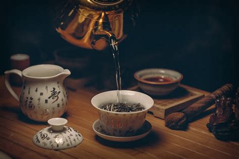 The Art of Tea Tasting in Tea Magic 72nd: A Journey for the Senses